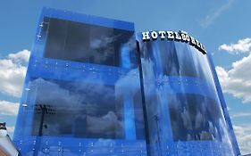 Hotel 80 Real